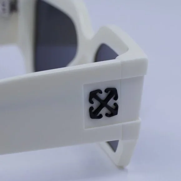 Off-White OERI148 DOVER 0107 Sunglasses White Square Frame, Dark Grey Lenses